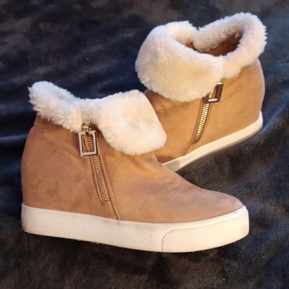 Wedge booties by Rock & Candy - Picture 1 of 5